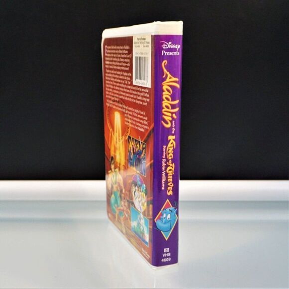 Aladdin and the King of Thieves VHS 1996 Disney Presents Clam Shell Box - Picture 3 of 10